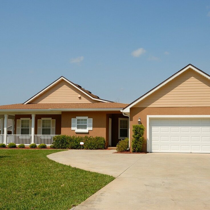 Driveway Styling: Four Key Considerations for Curb-Side Appeal (Lawn)