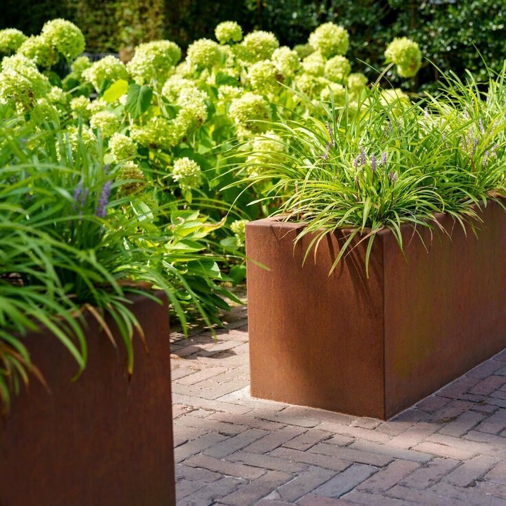 The stylish power of steel planters